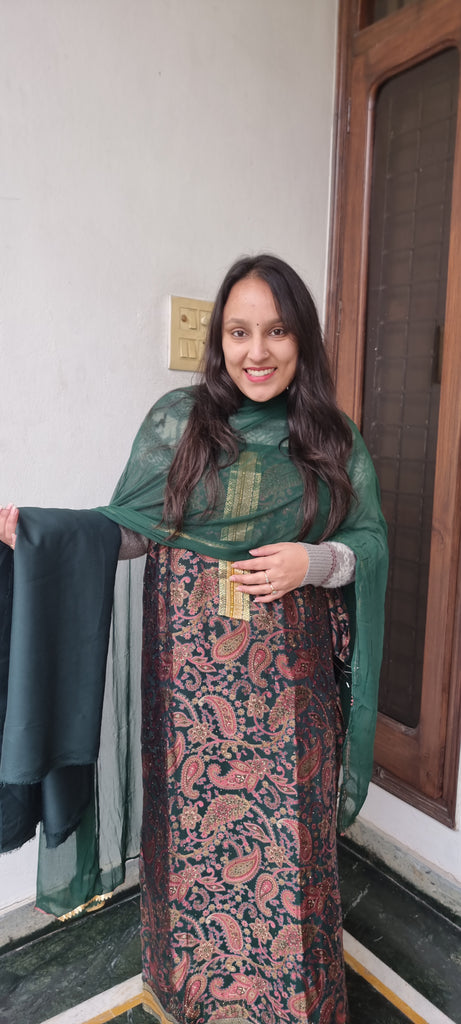Elegant Green Paisley Suit Set