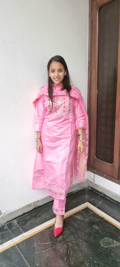 Elegant Pink Cotton Suit