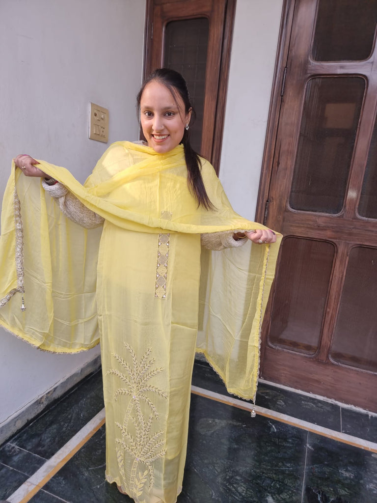 Yellow color suit for women