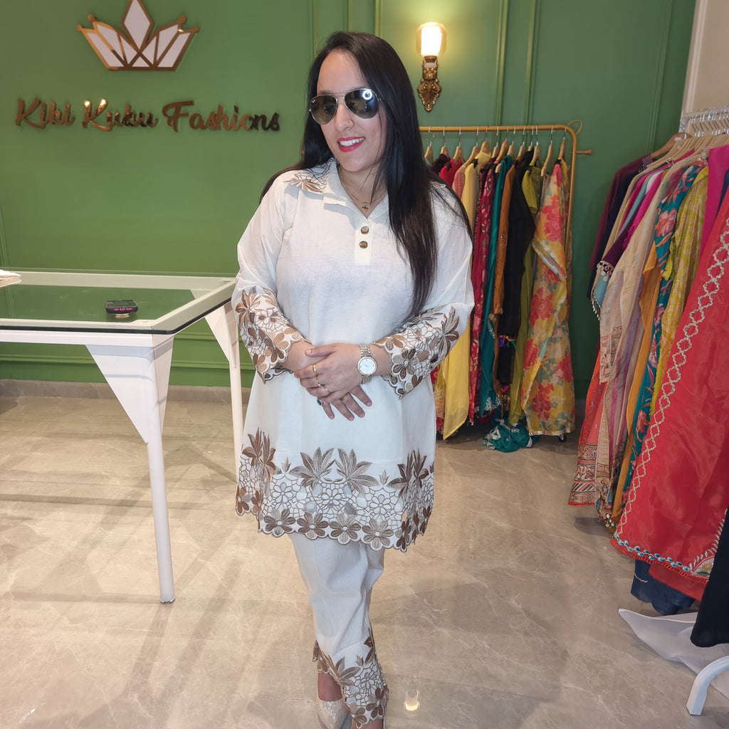 Zehra Cutwork Charm Cordset