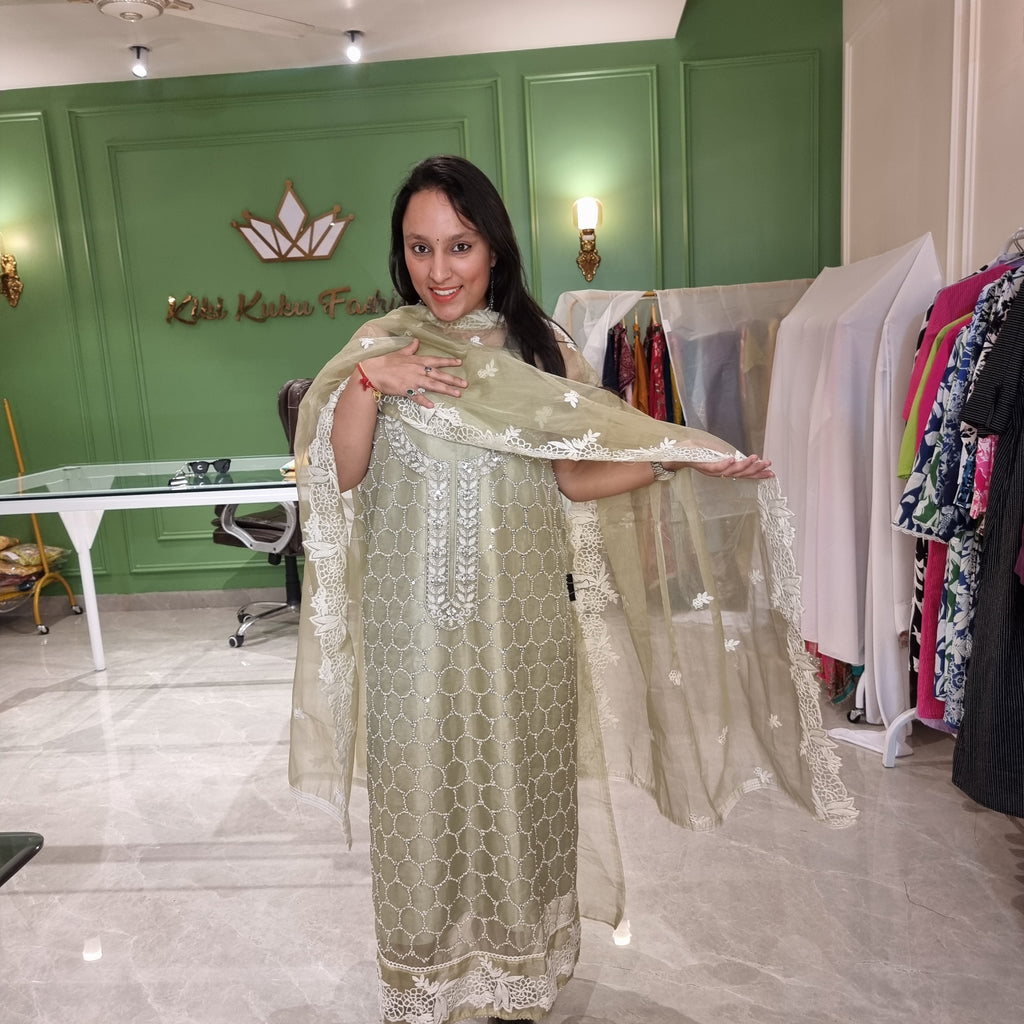 Pearl Glow Unstitched Suit