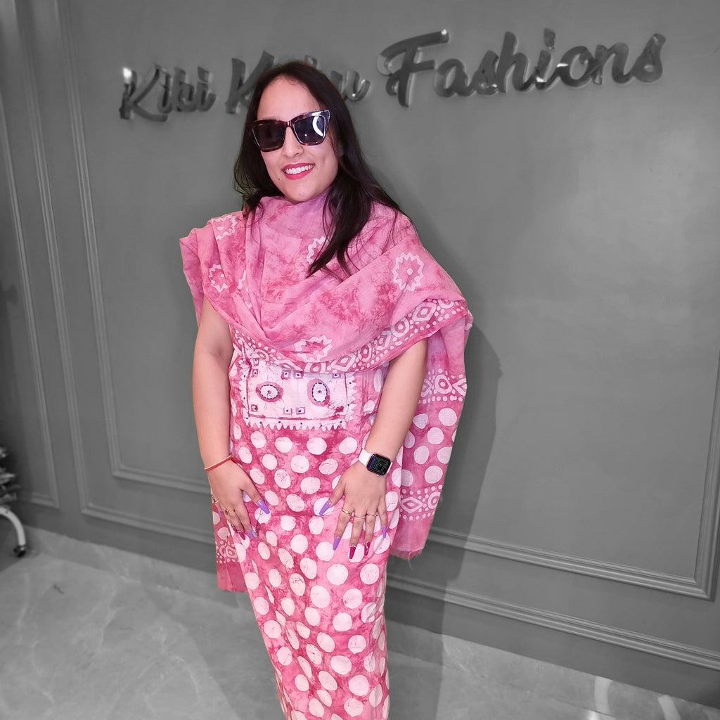 Gulabi Gaze