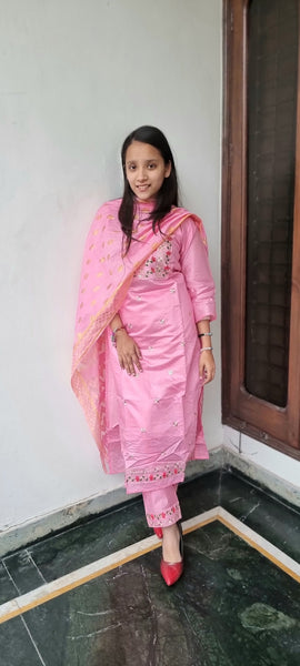 Elegant Pink Cotton Suit