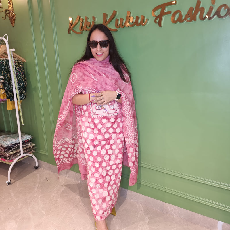 Gulabi Gaze
