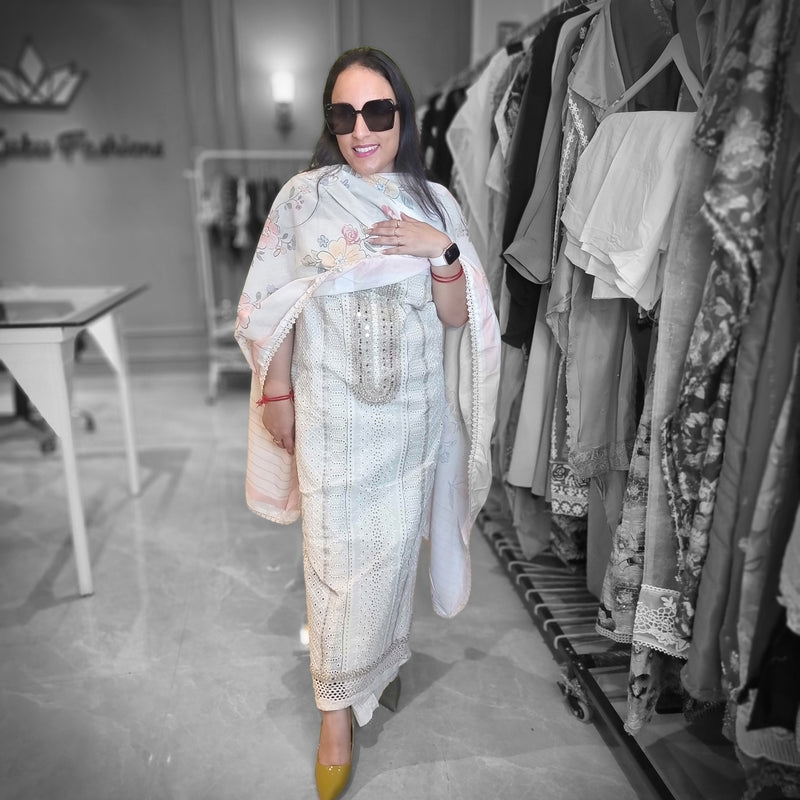 🌸 Noor-E-Zeenat – Premium Cotton Schiffli Unstitched Suit 🌸