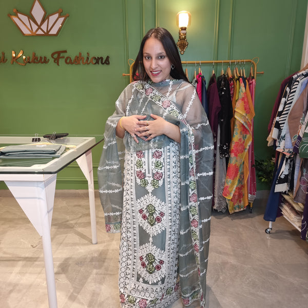 Noor-E-Hina