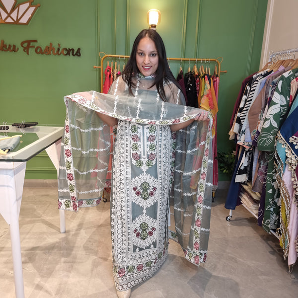 Noor-E-Hina